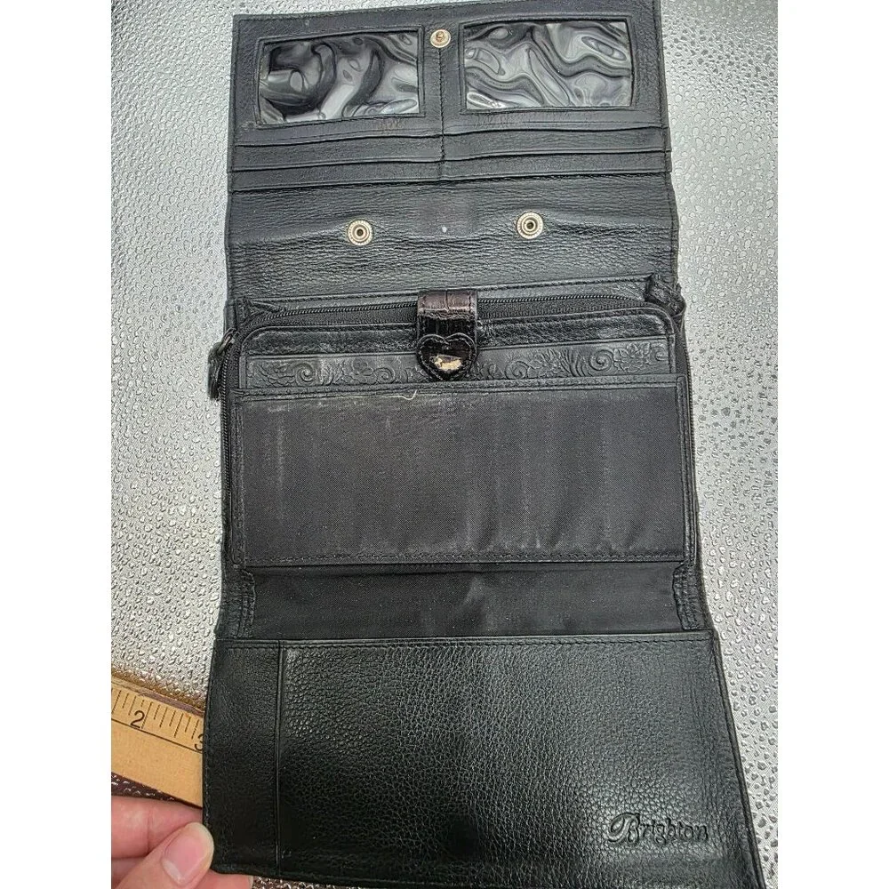 Brighton Black Croc Embossed Leather Wallet‎ With Silver Accent